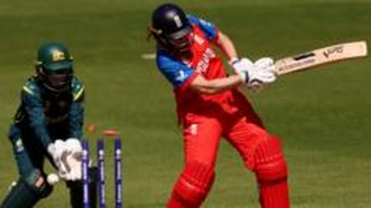 Sciver-Brunt战术变化影响解析：英格兰T20热身惜败澳大利亚
